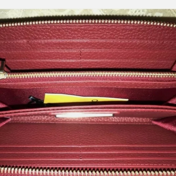 NWT Valentino leather wallet - Picture 6 of 7